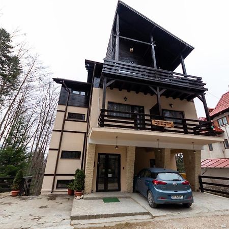 Pension Master Sinaia Extérieur photo