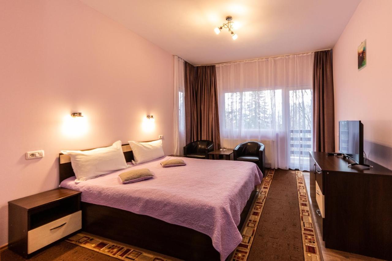 Pension Master Sinaia Extérieur photo